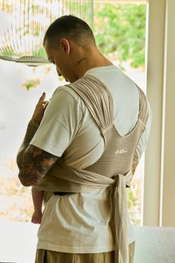 CUDDLE BREEZE fular portabebés de agua - Beige