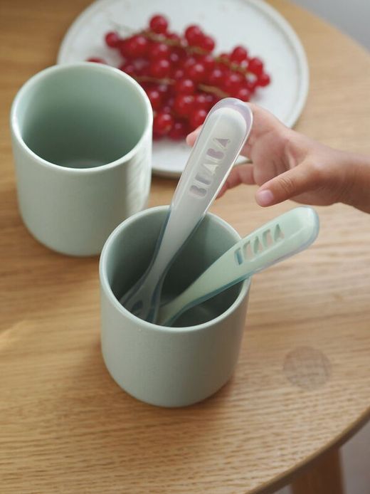 Juego de 2 Cucharas De Silicona Para Bebés + Estuche Velvet