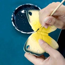 Katia the Butterfly Mordedor Bebé