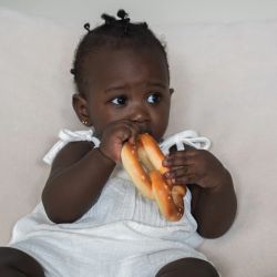 Mordedor Bebé Pepe le Pretzel